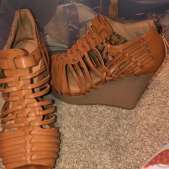Wedges - Picture 2 of 2